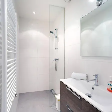 Luxurious Canalview Apt No.3 City Centre *