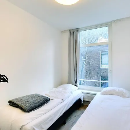 Luxurious Canalview Apt No.3 City Centre