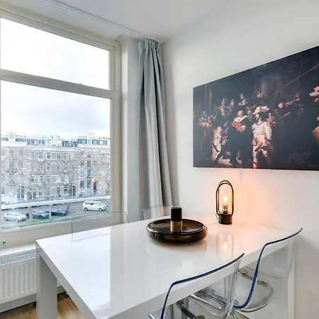 Luxurious Canalview Apt No.3 City Centre Lejlighed